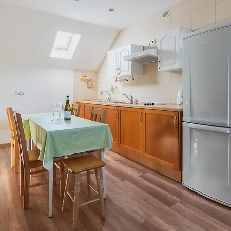 Nina Goscinne بيت ضيافة